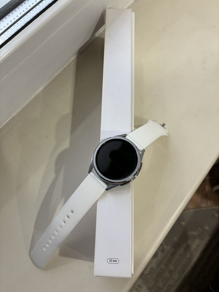 Galaxy watch 6 classik. Продам.