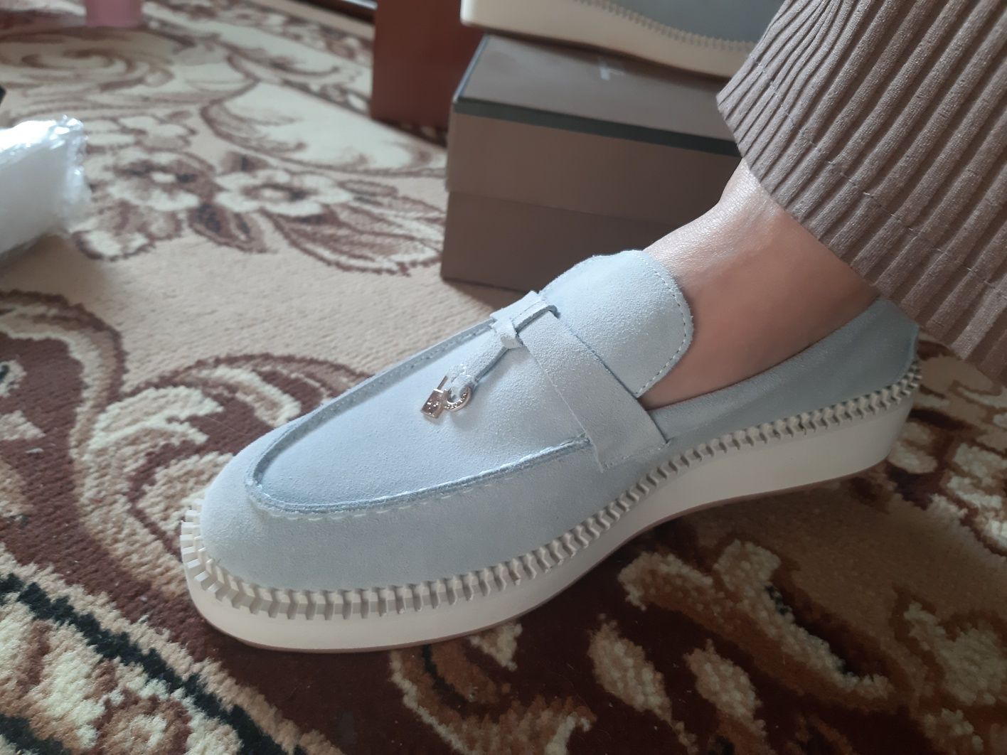 Продам лоферы Лора Пьяно