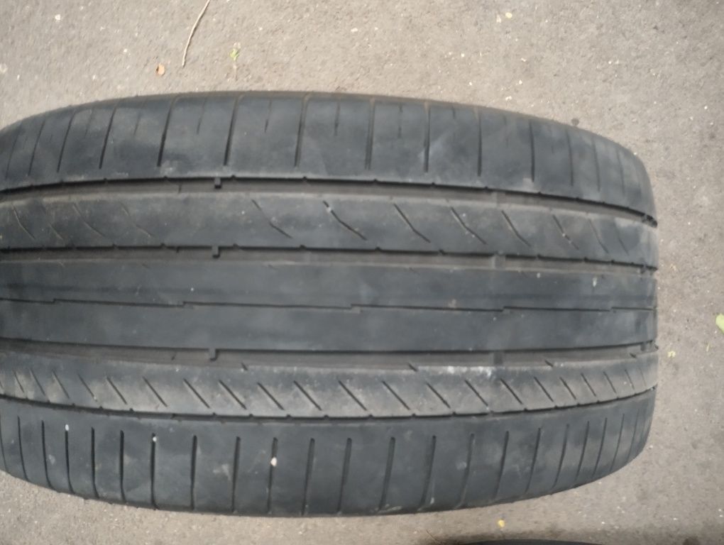 Продам одно колесо 245 40 R17