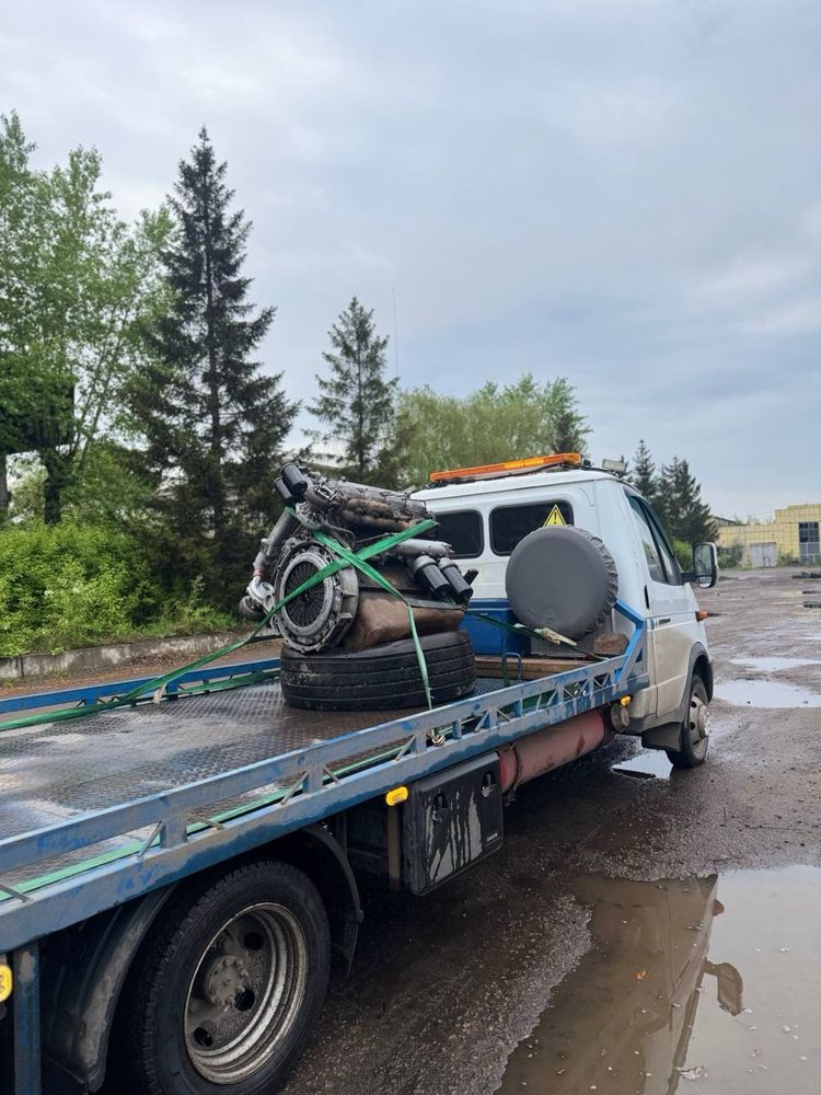 Услуги эвакуатора. Бережная перевозка автомобиля в любых направлениях