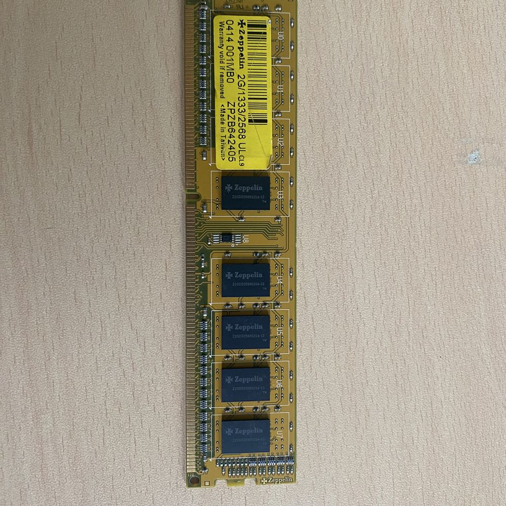 ОЗУ 4 ГБ  Smart 1600 за 3000тг, Шаляпина-Момышулы