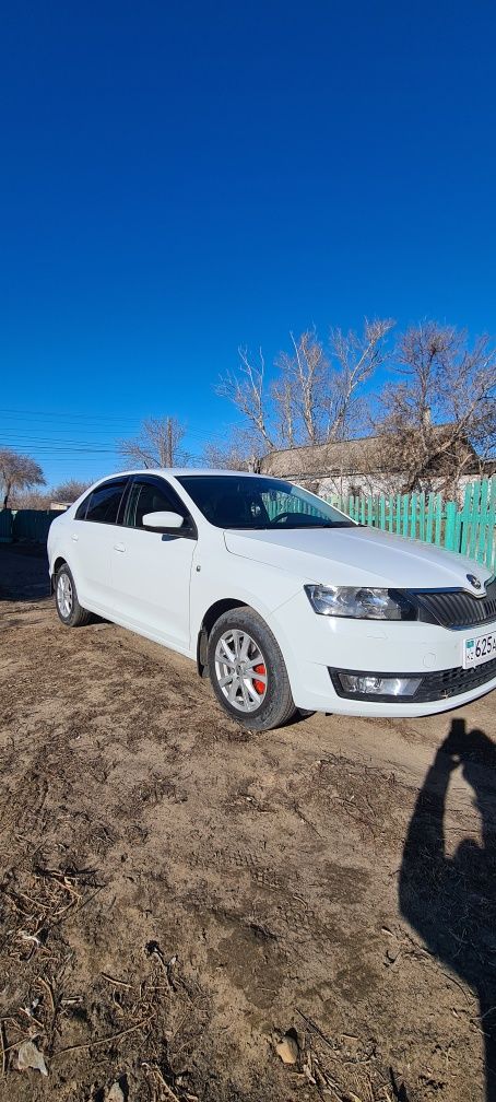 Шкода рапид 2014г.в