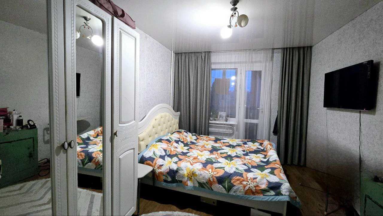 Продам 3х квартиру на 8мкр 1 кольцо