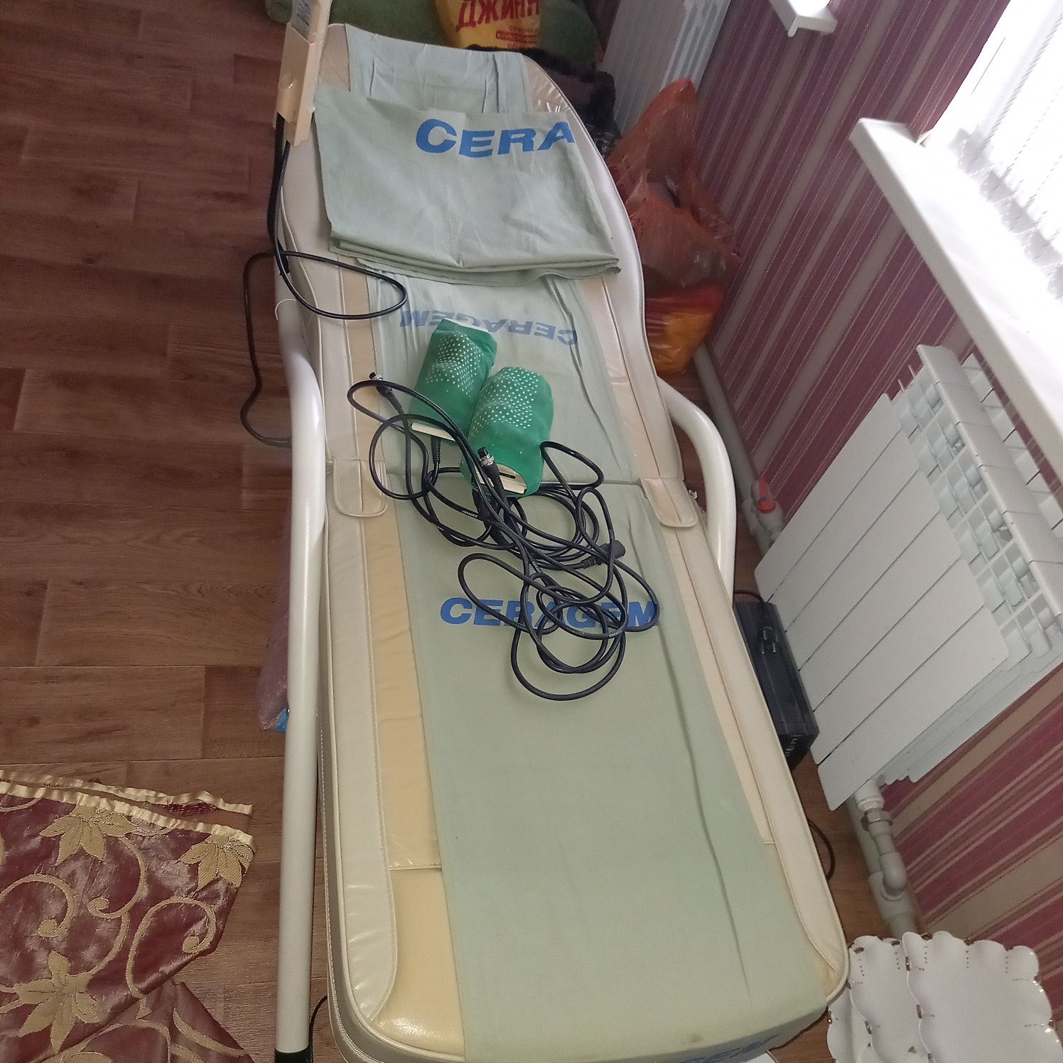 Продам масажную кровать СЕРОГЕМ