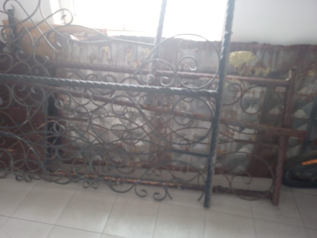Продам металл 100-150 кг