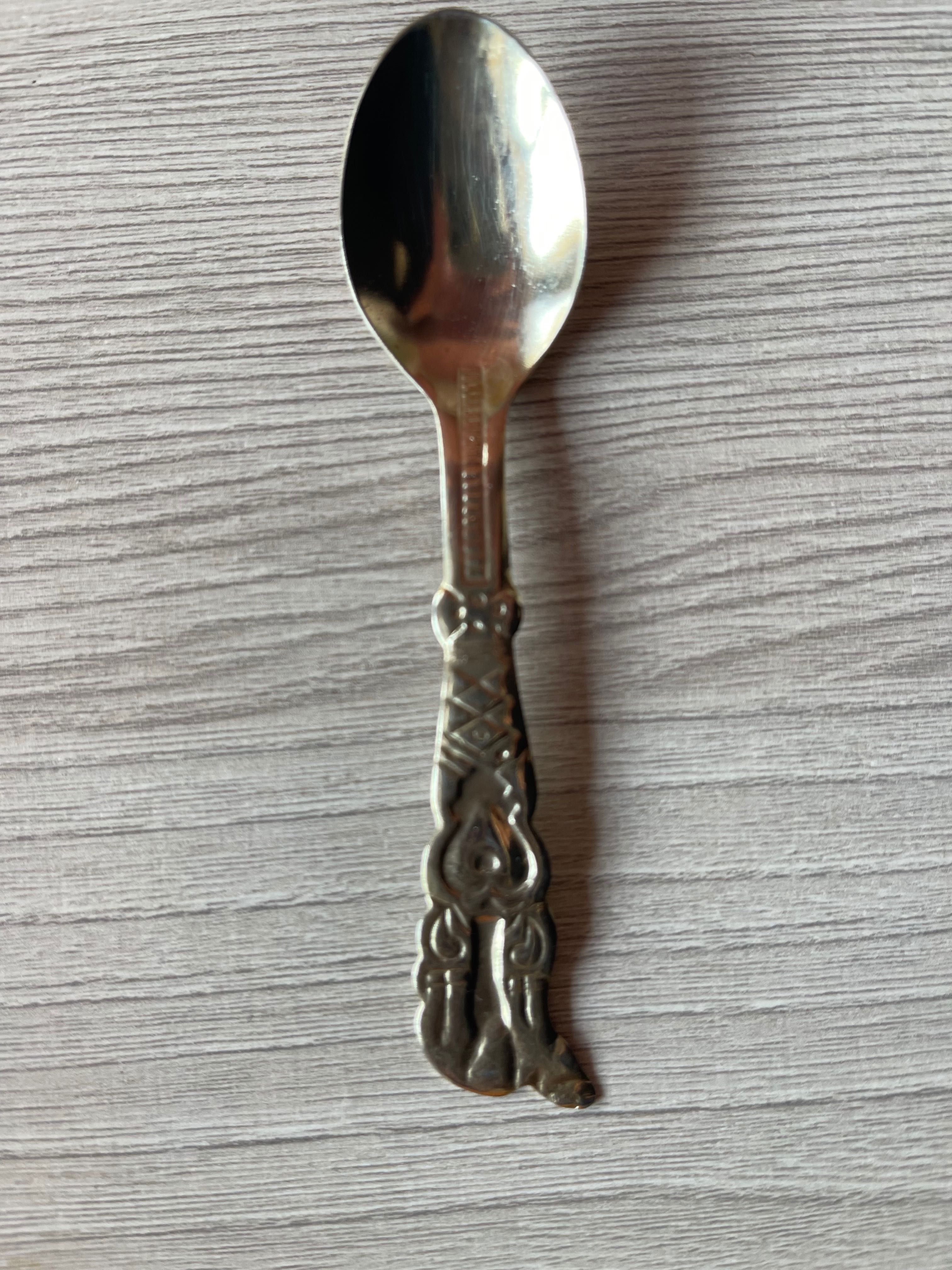 Продам чайные/кофейные ложки 
Stainless Steel Japan, 20 шт