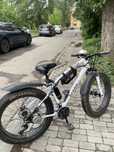 Продам Fat bike с электро мотором почти новый
