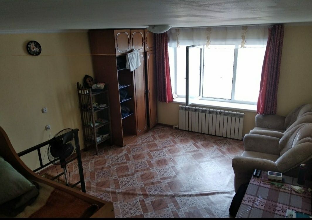 Парней на подселение