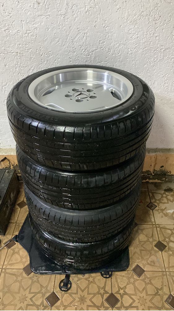 диск с шинамый новый Манаблок
