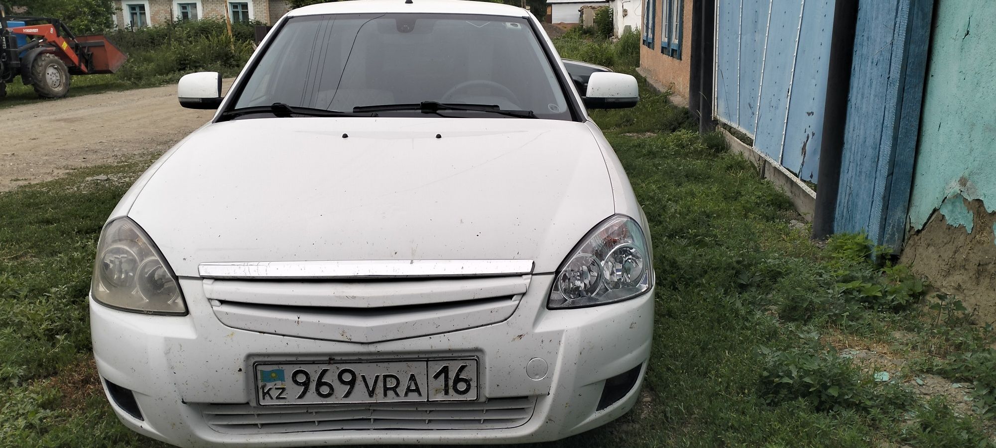 Продам Приора Люкс