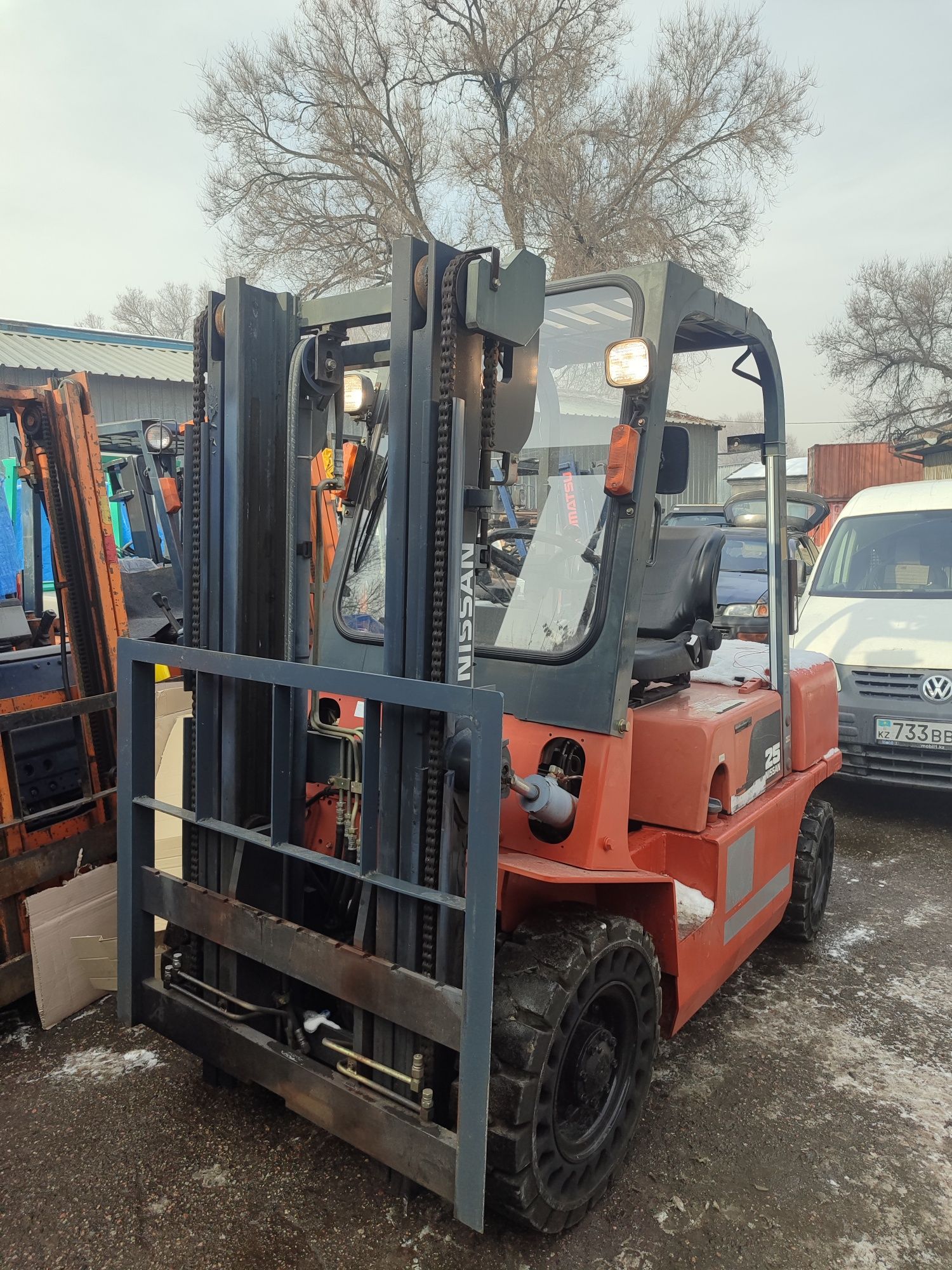 Погрузчик Nissan (Япония) 2.5 тонник