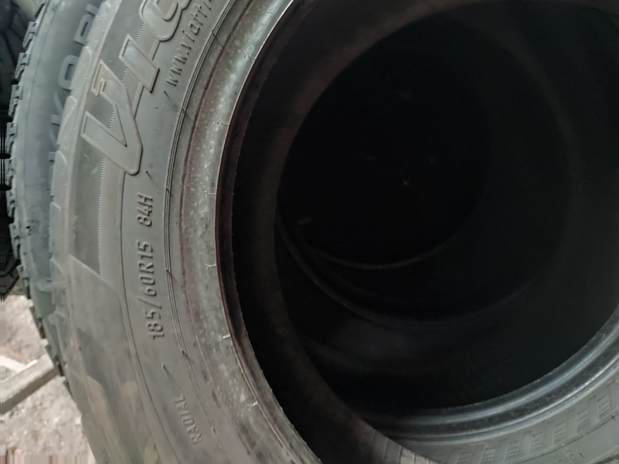 Шина безкамерка размер 185/60 R17