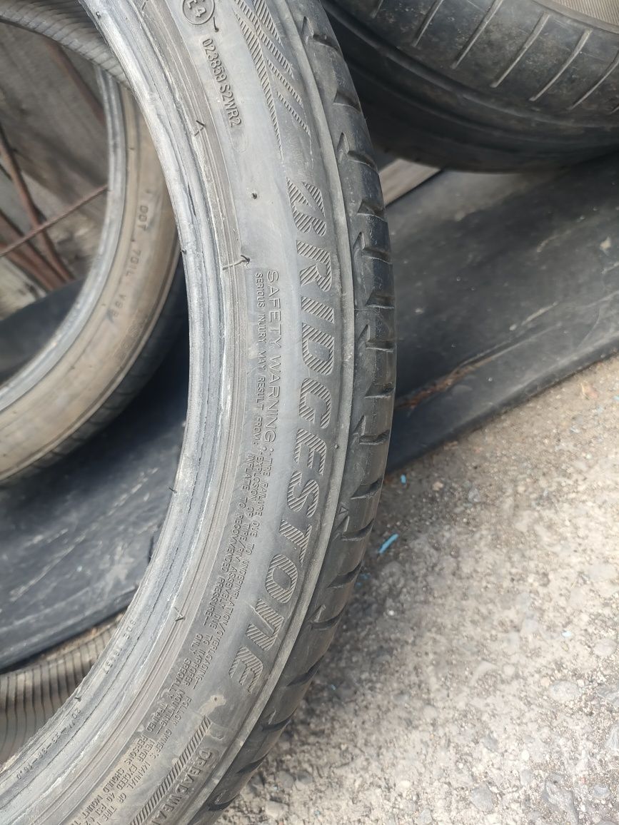 Пара Bridgestone