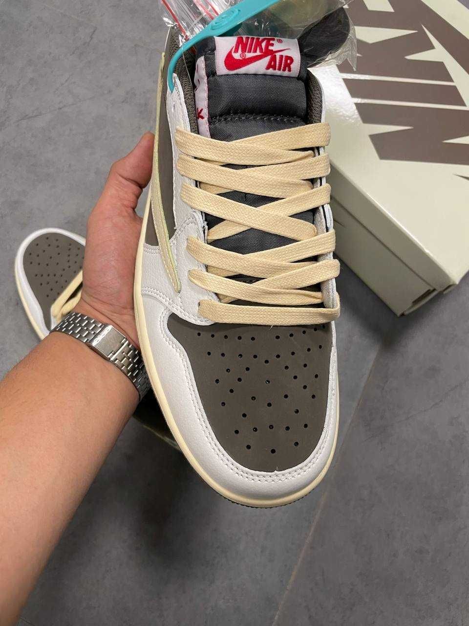Air Jordan 1 Retro Low OG SP Travis Scott 99