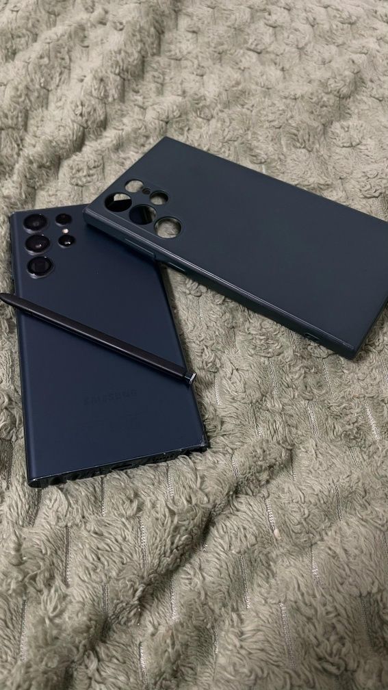 Samsung S22 ultra зеленый