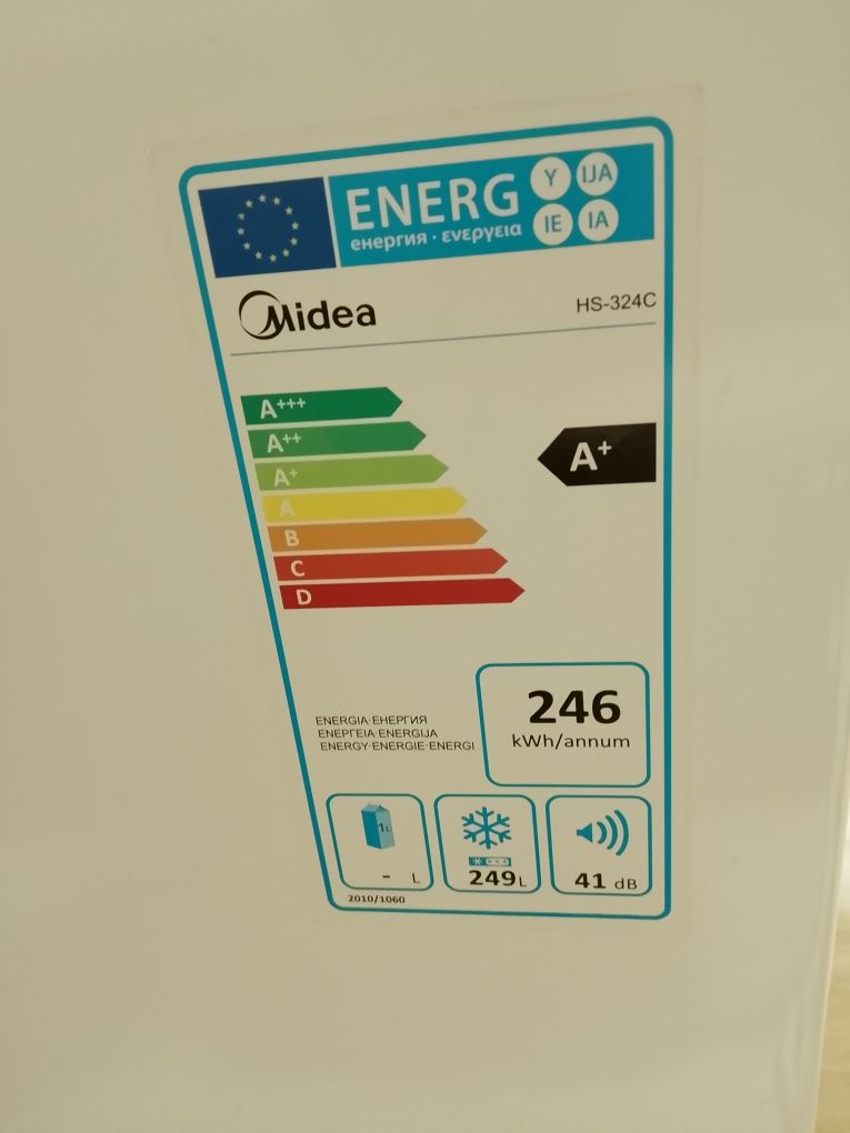 Морозильник 249 л Midea