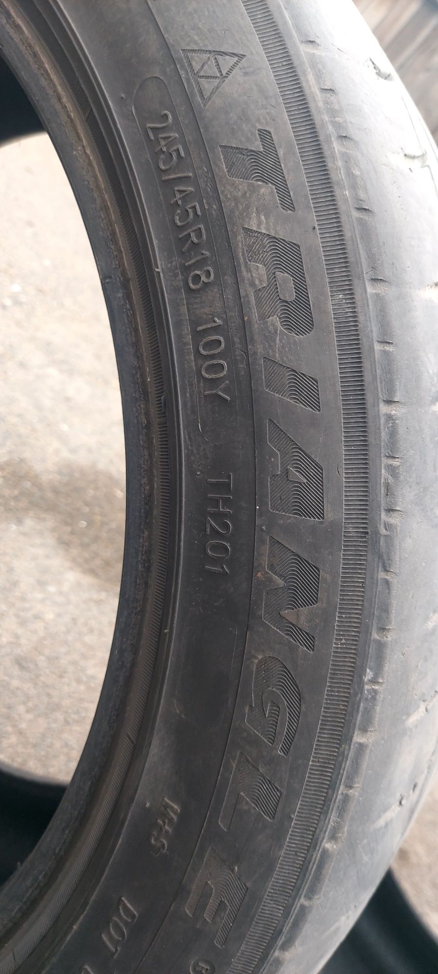 Продам два балона R18 245/45