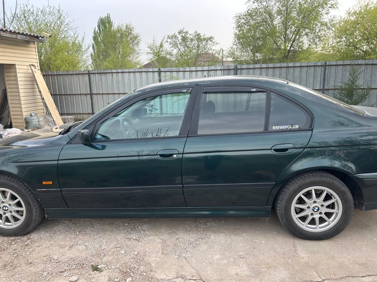 BMW 525i пушка гонка