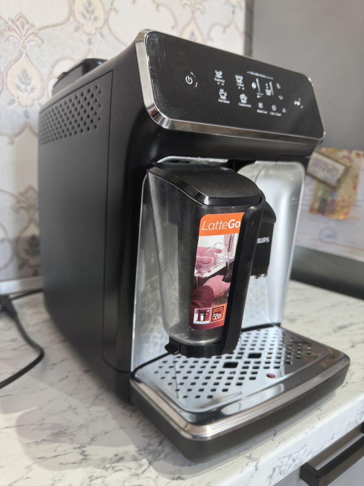Кофемашина зерновое Philips EP-2236/40
