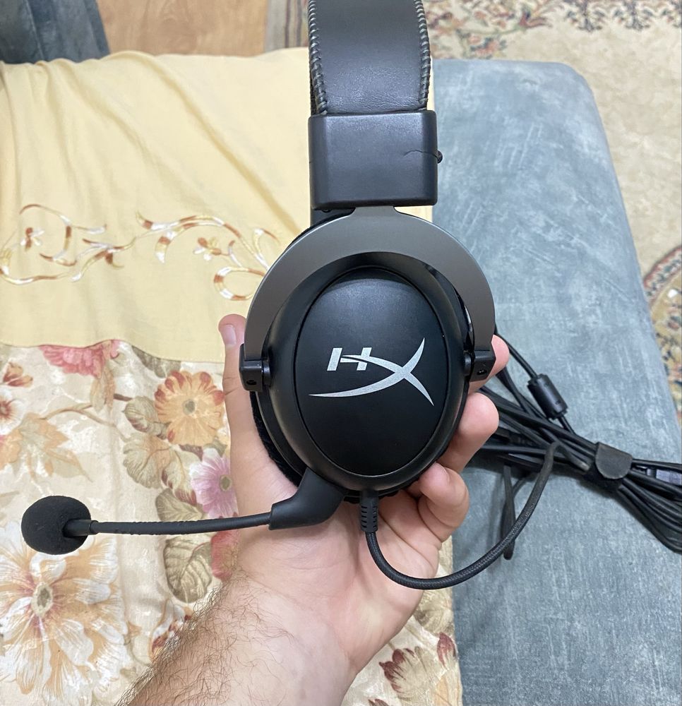 Игровые наушники HyperX Cloud 2
