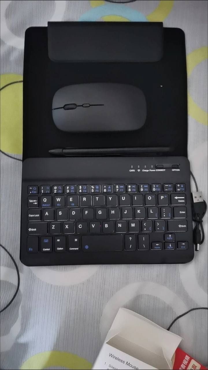 Клавиатура для Samsung Fold (2, 3, 4, 5, 6): Новый