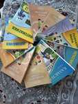 Книги 2 класса почти новые