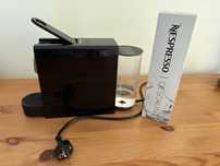 Кофемашина Nesspresso Essenza Mini