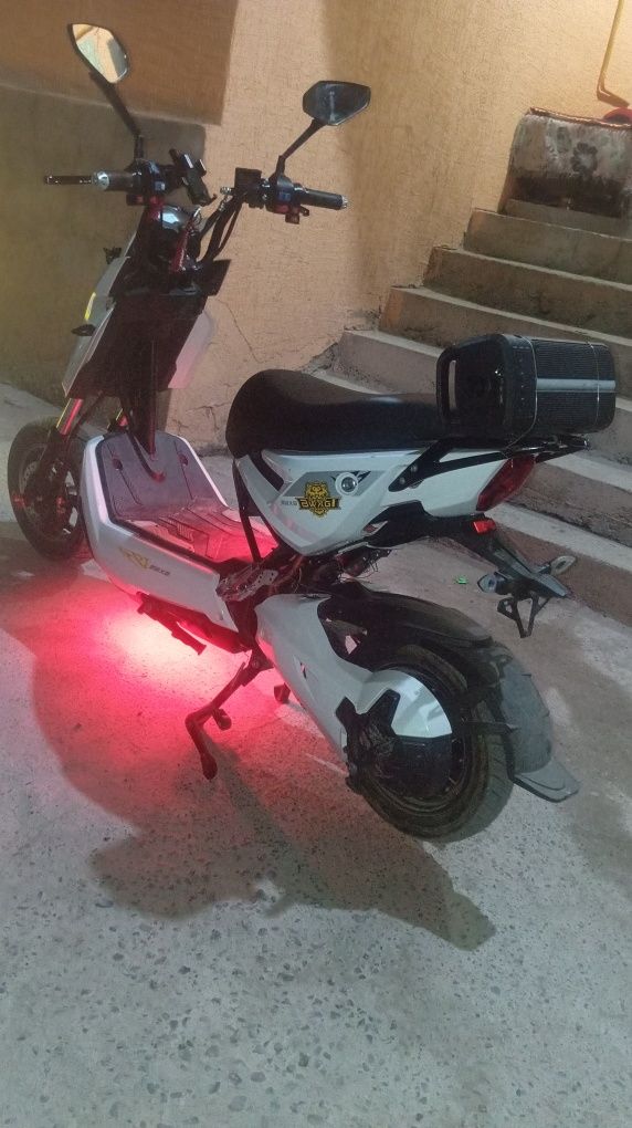 Продам мопед bars