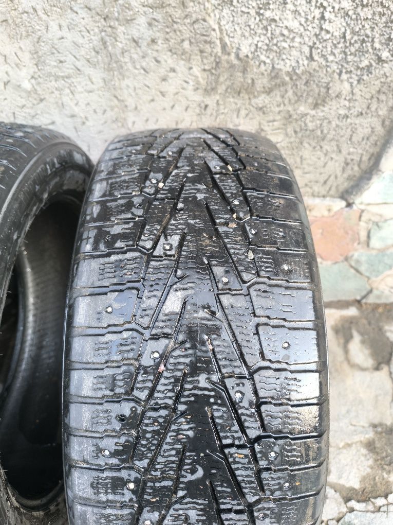 Шины комплект 265/50 R20 зимний