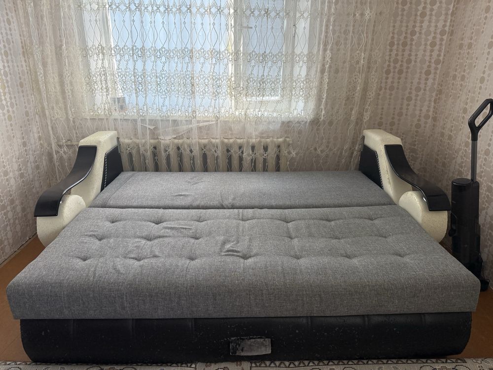 Продам диван б/у