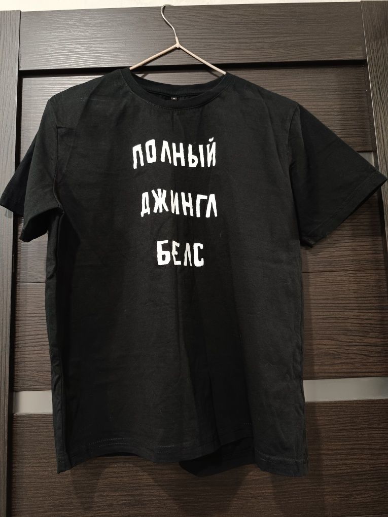 Кофты,кардиган,платья,рубашка,футболка
