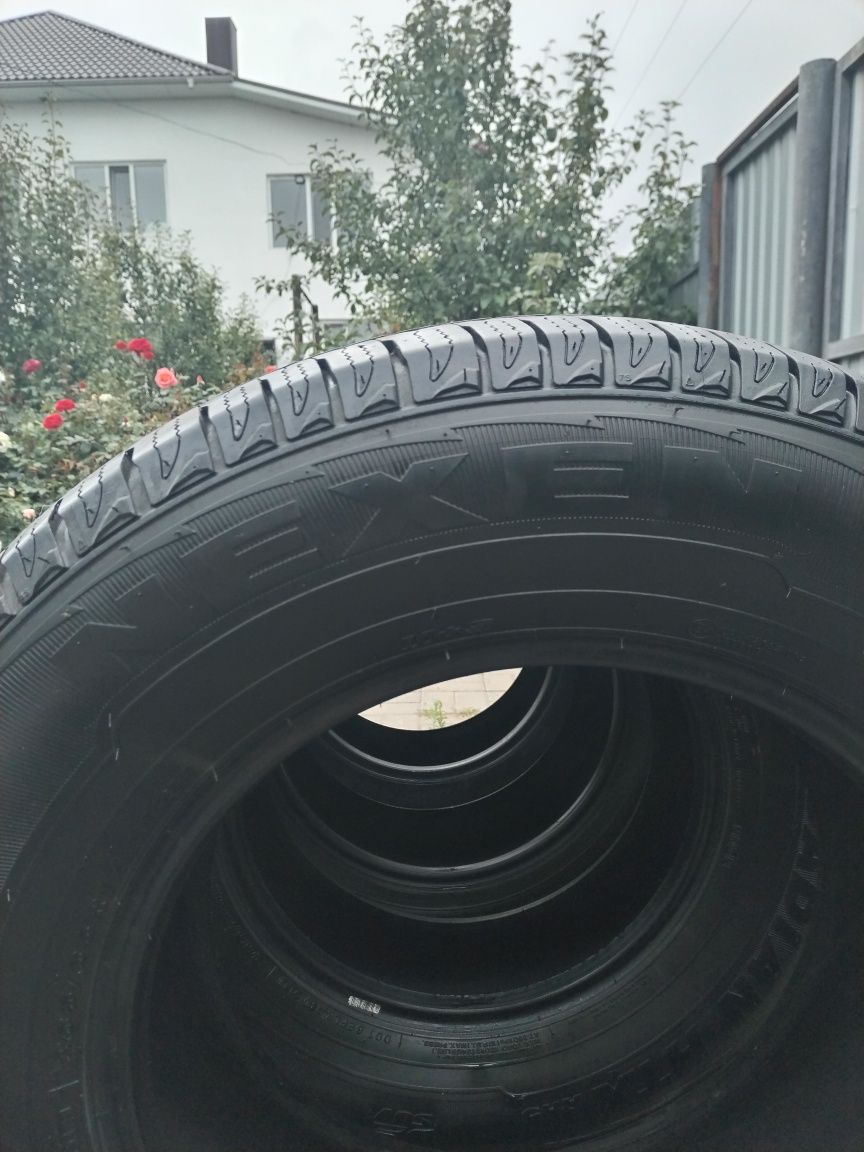 Шины 265/65/R17 б/у