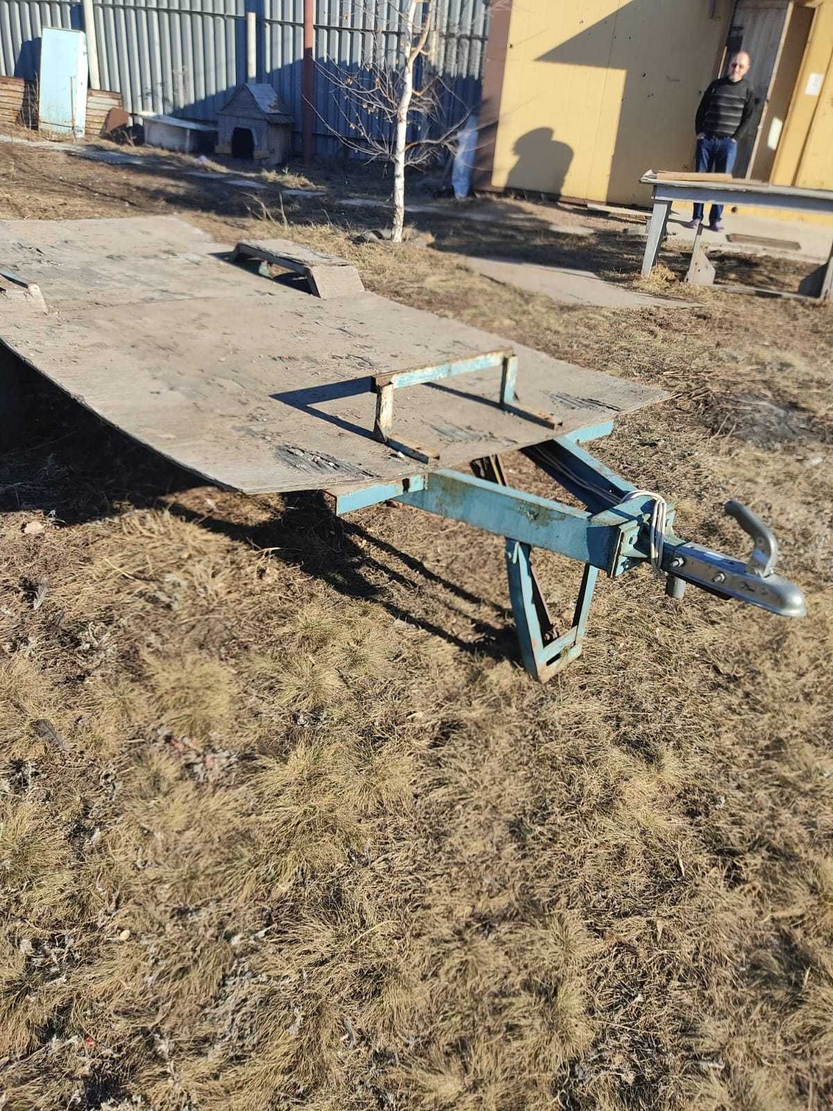 прицеп легковой одноосный