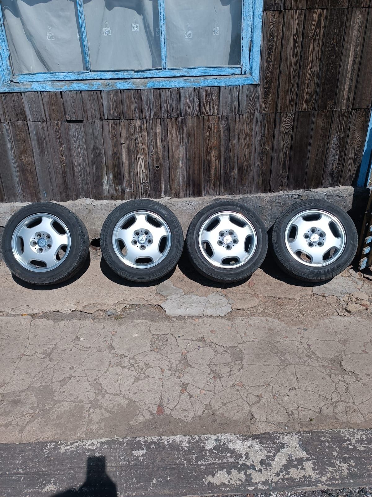 Диски авангард на Мерседес R16