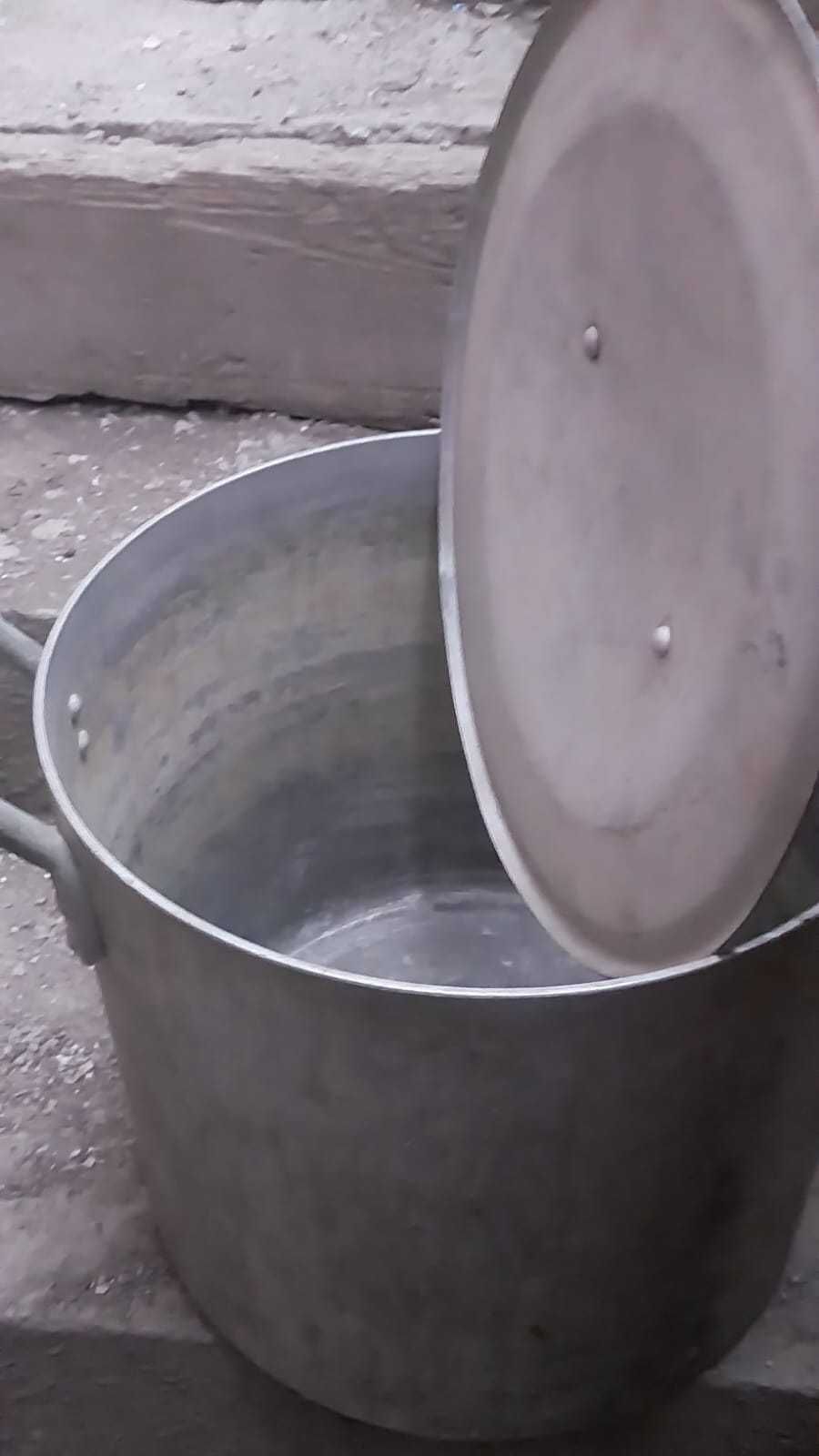 Продам 20 литровую кастрюль, 5000тг.