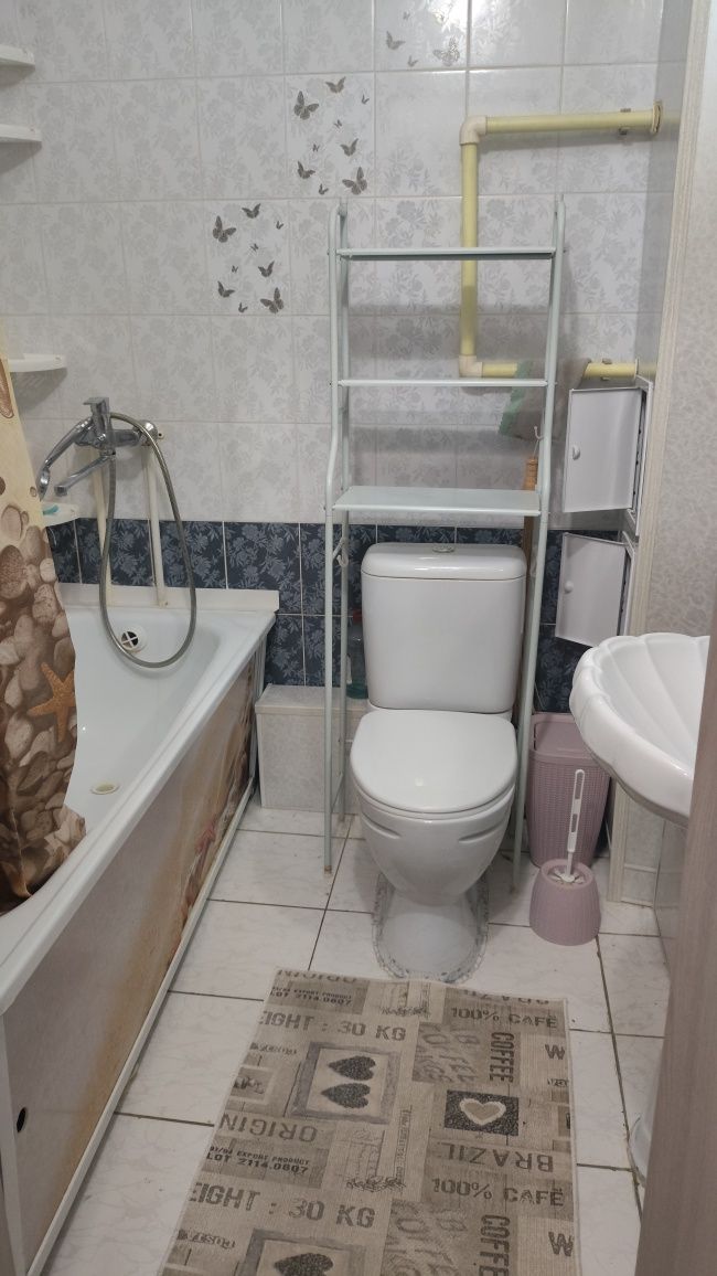 Продам квартиру в 11 микрорайоне