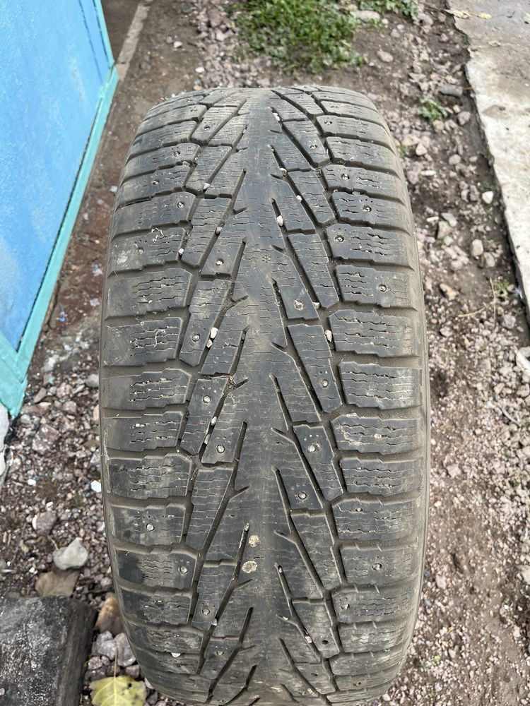 Покрышка зимний 285/60 Р18