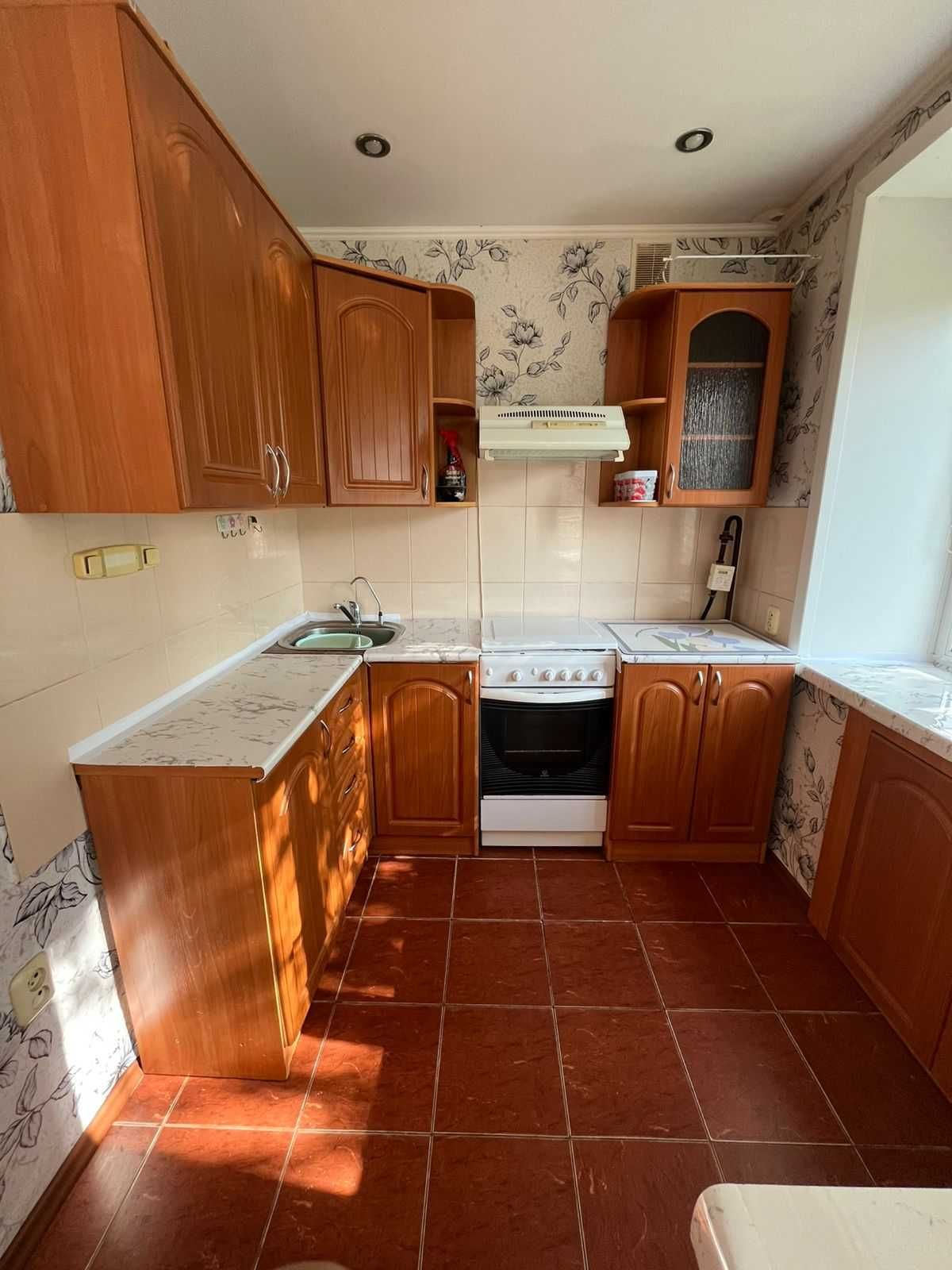 Продам  3 комнатную квартиру  студию