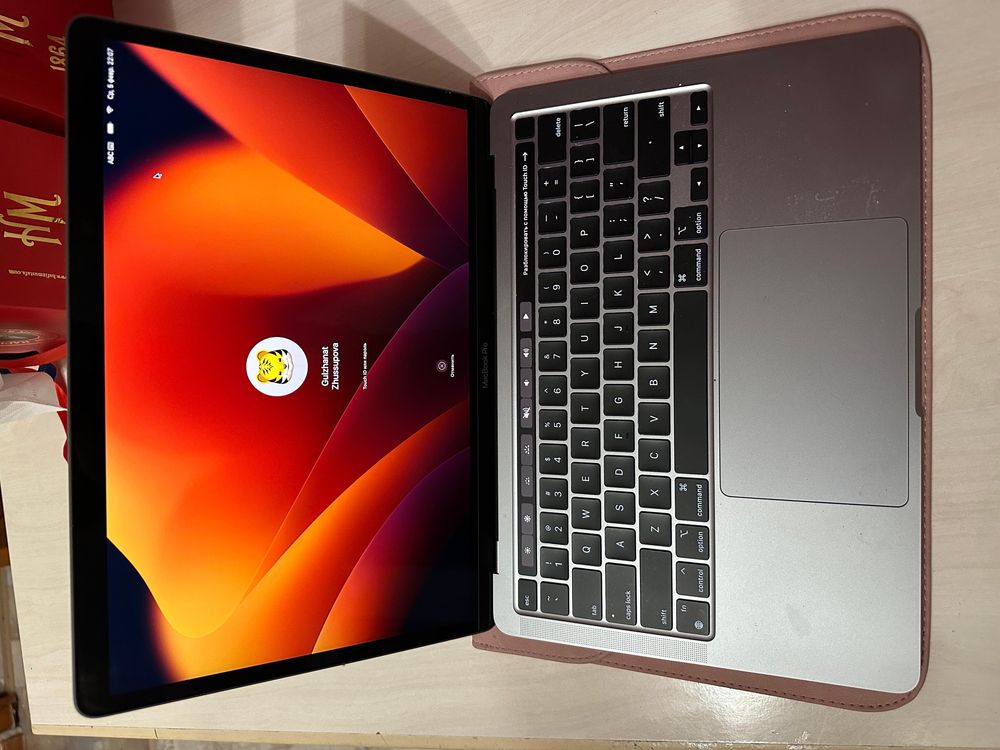 Macbook pro 512gb