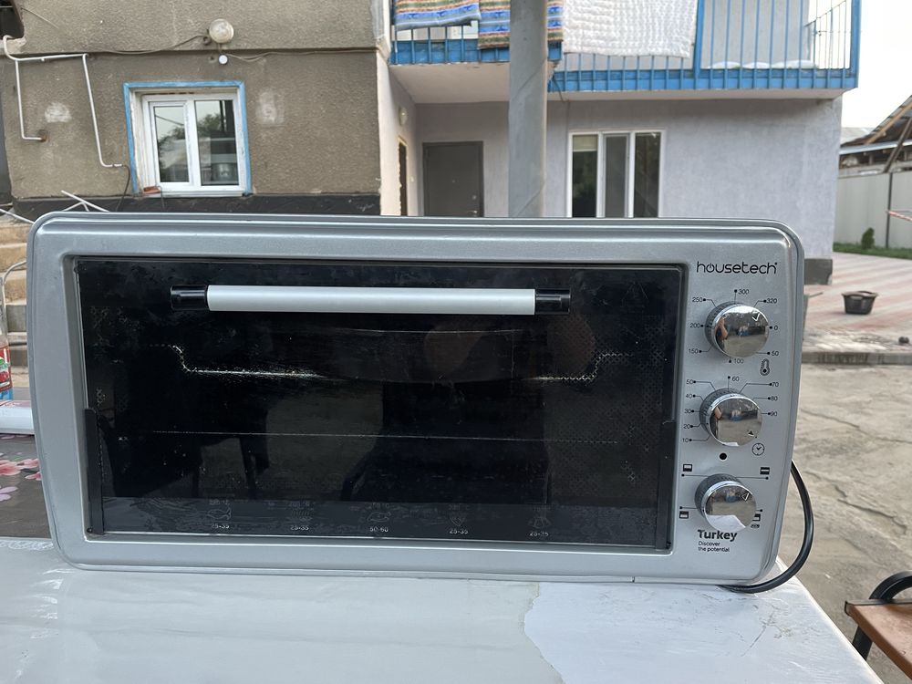 Продам духовку в отличном состоянии