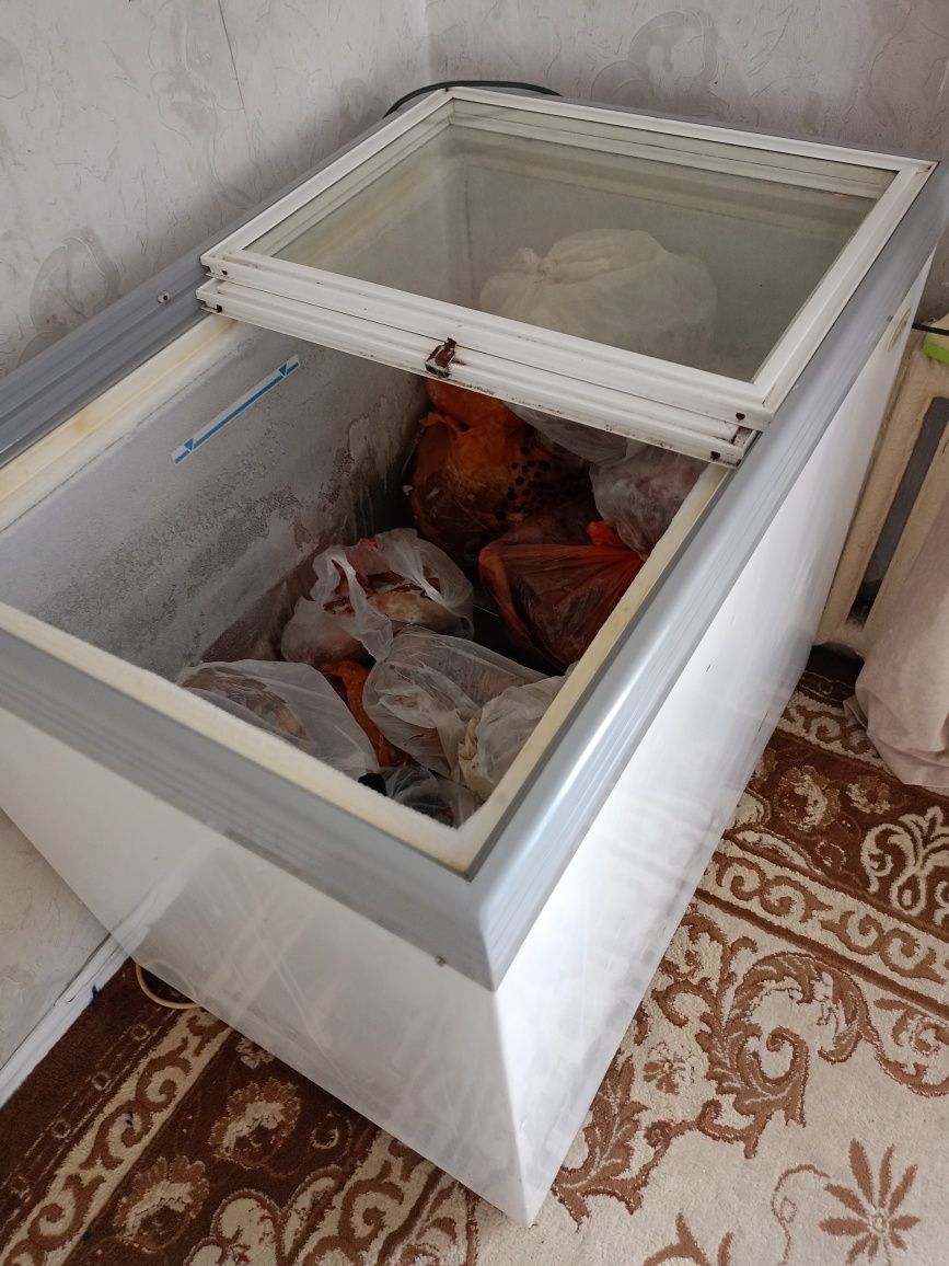 Продаю морозилку хорошом состояние