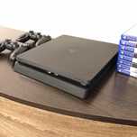 Продам Play Station 4 slim