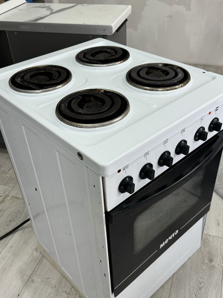 Продам плитку Отличным состояний все работает