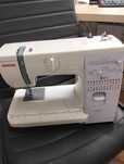 Швейная машинка Janome 423S (Каскелен лот 515842)