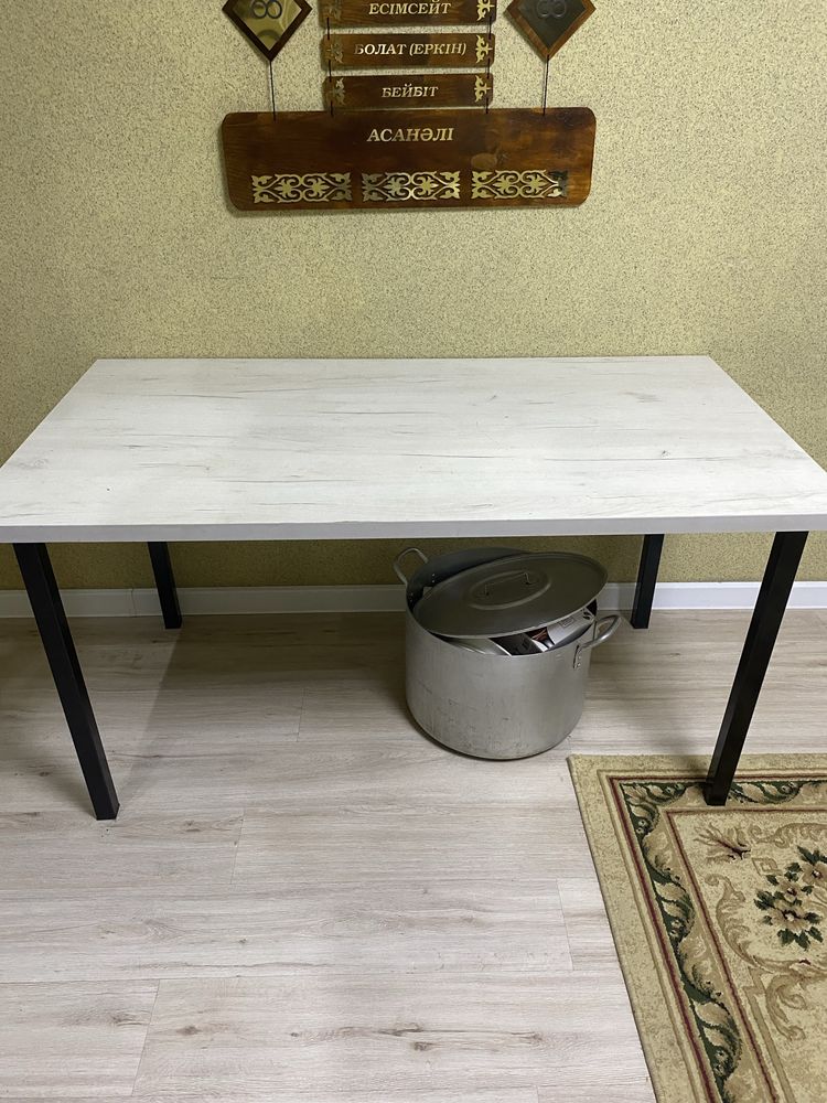 Продам стол в стиле Лофт