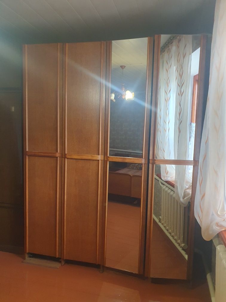 Спальный гарнитур