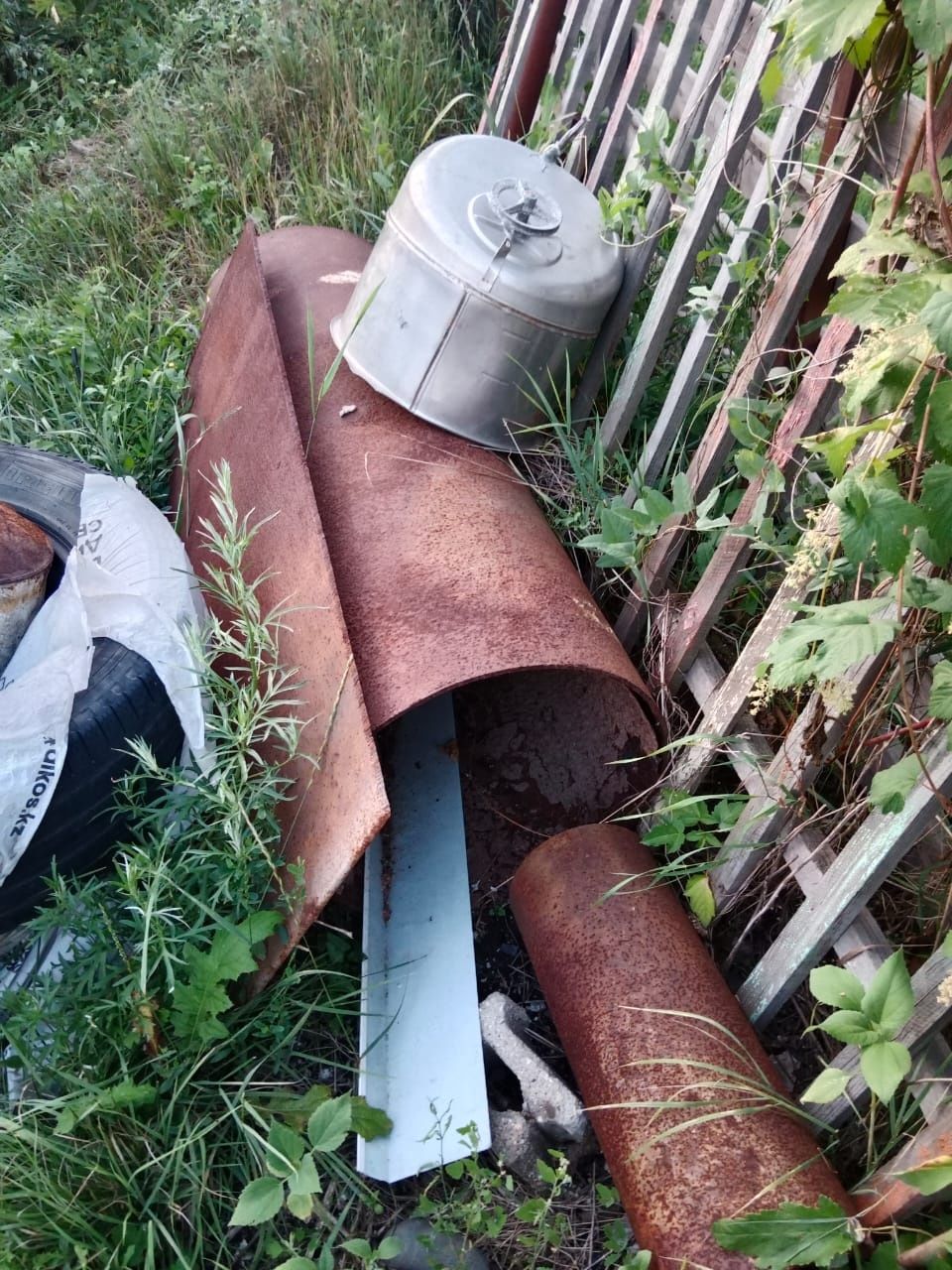 Продам металл бак,  полный нерж