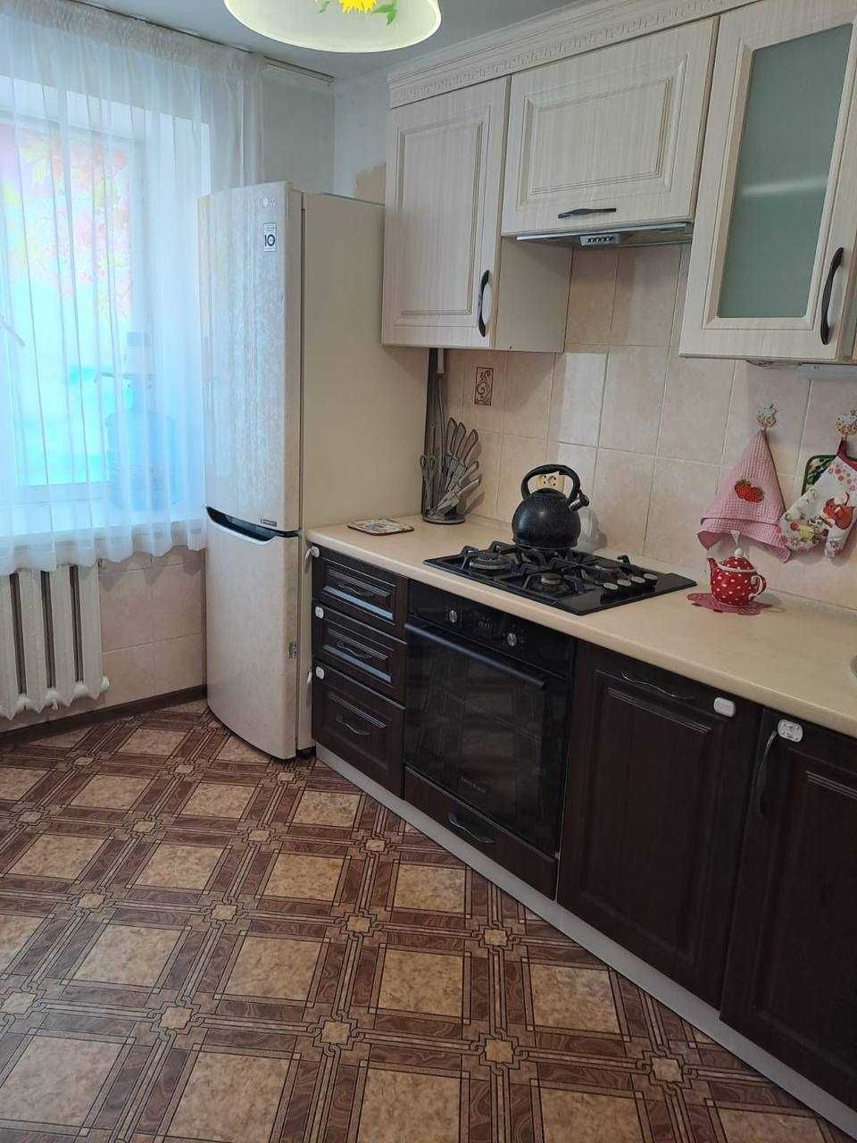 Сдам 2-х комнатную квартиру в центре