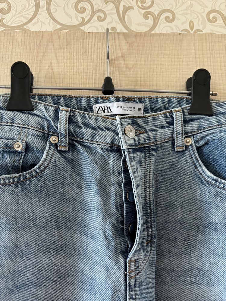 Джинсы зара Zara оригинал 36 размер 5000 тенгеден
