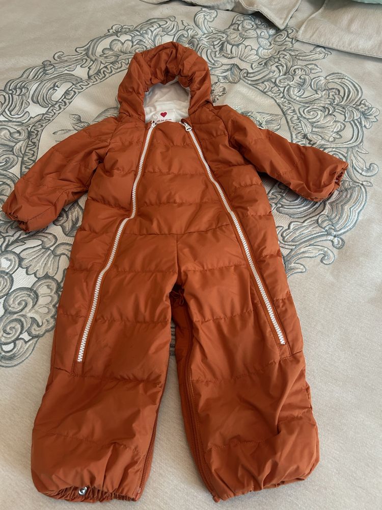 Продам зимний комбинезон финский Reima